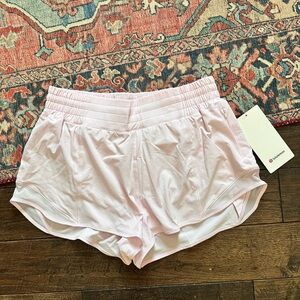 Woman’s Lululemon Hotty Hot shorts